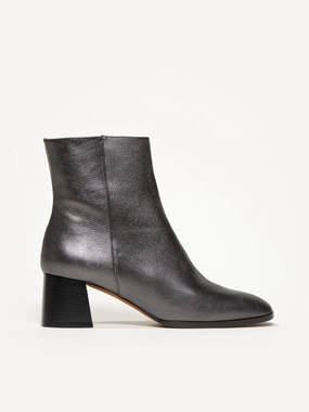 The Cristina New In Anti Odor Technology