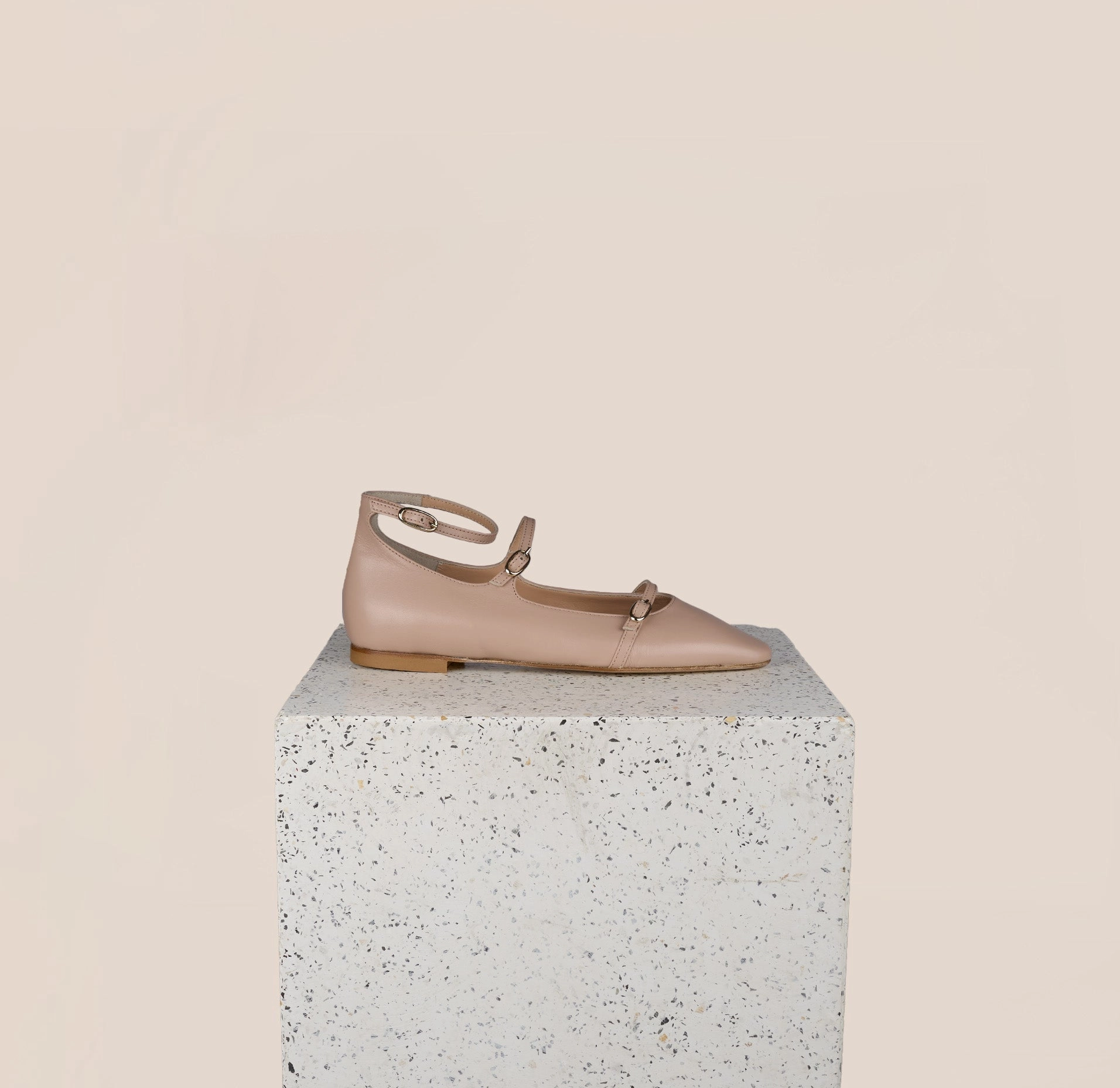 Breathable mesh Soft Walk Nola Almond - Beige Nude