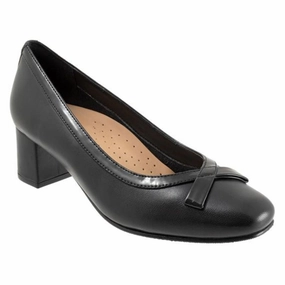 Point Toe Trotters Devin Black Leather Pump (Women's)