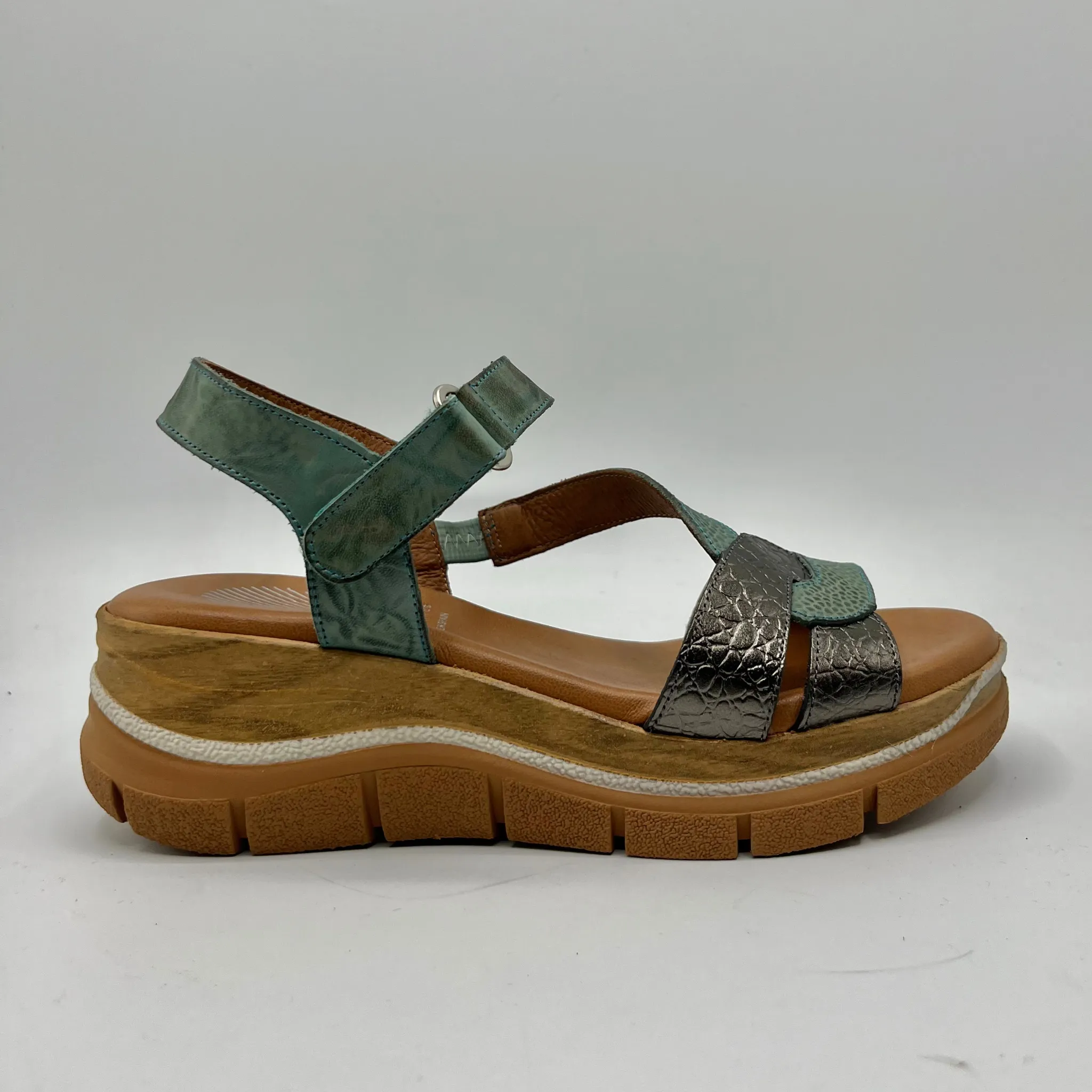 Comfort Tongue Daily Mission Bianca Moon Olivia