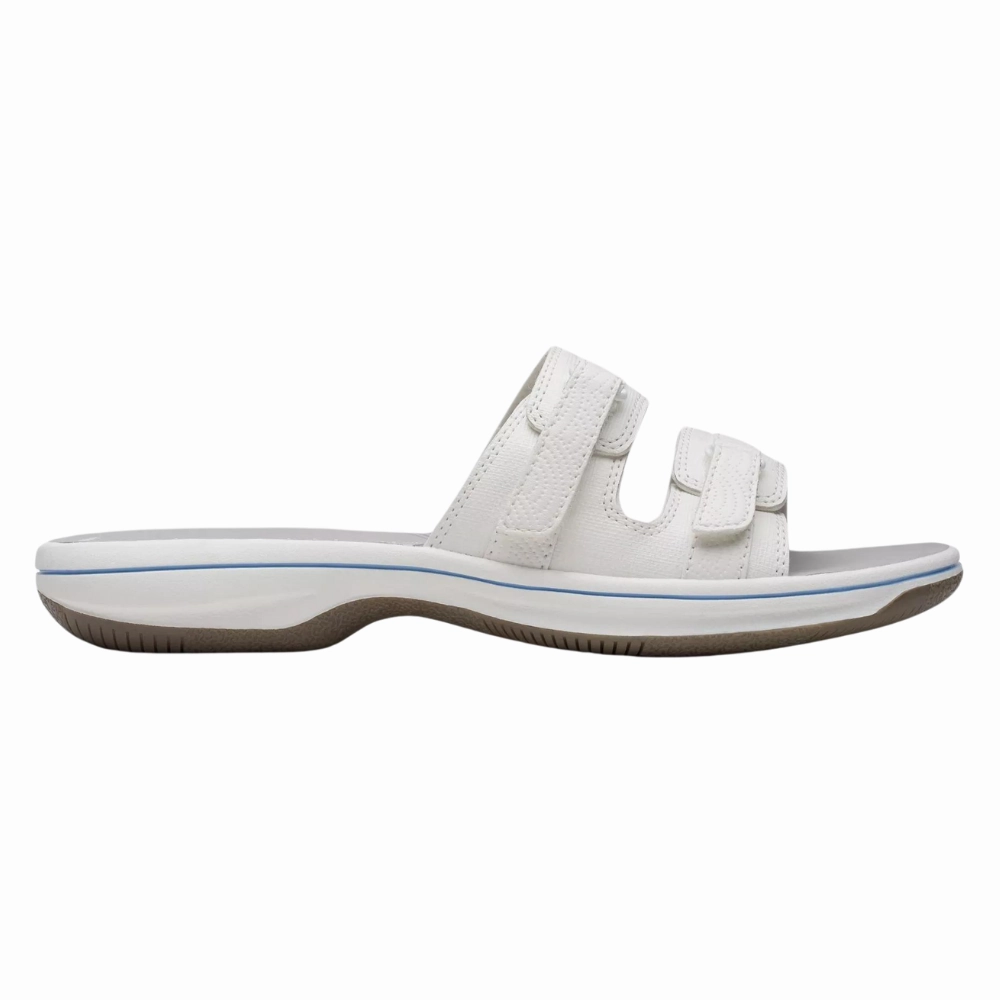 walking shoes Clarks Breeze Piper White Sandal (Women's)