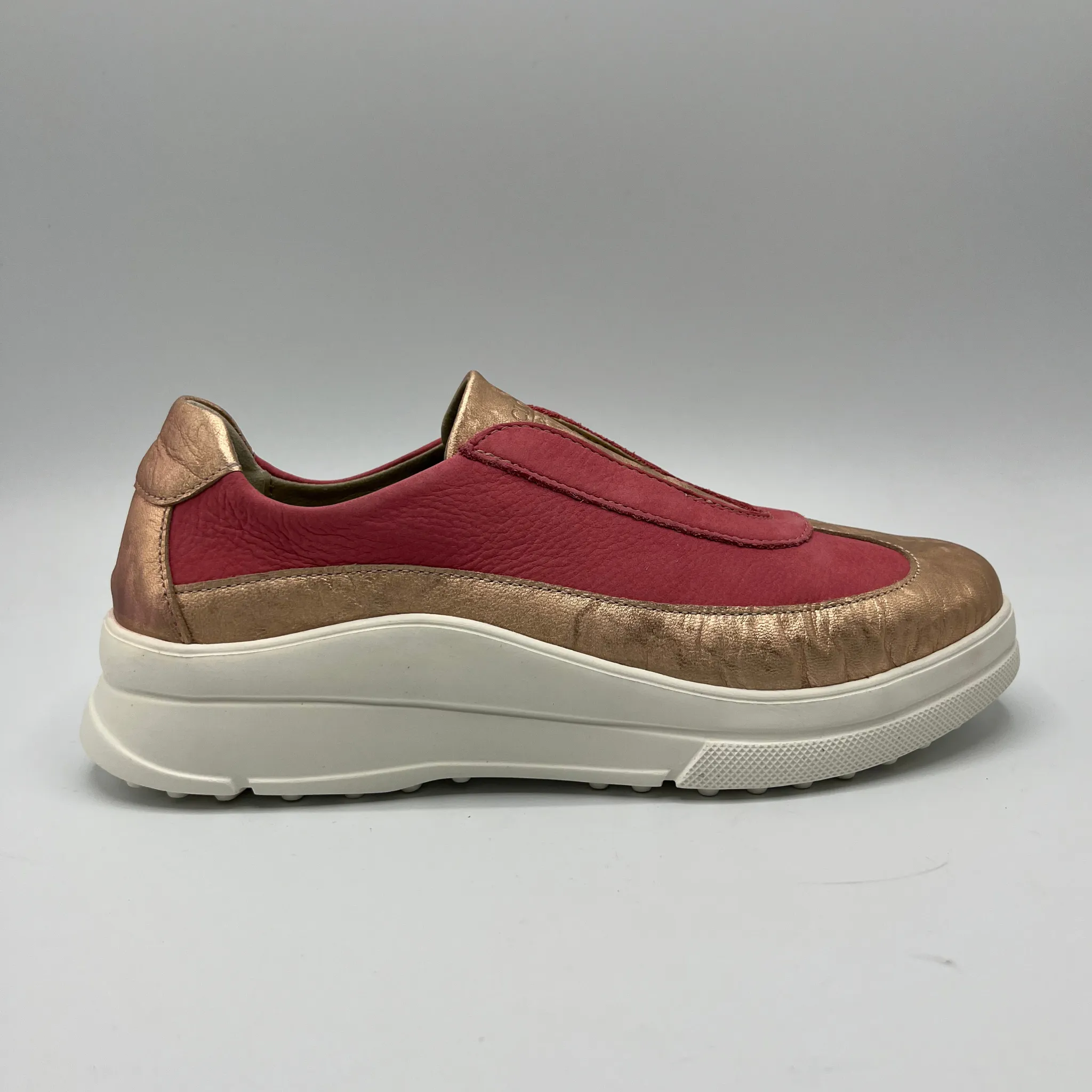 Cloud Declan Vibrant Style