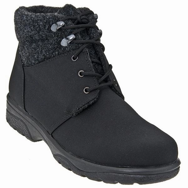 Toe Warmers Trek Waterproof Ankle Boot Black (Women's) Slim Build