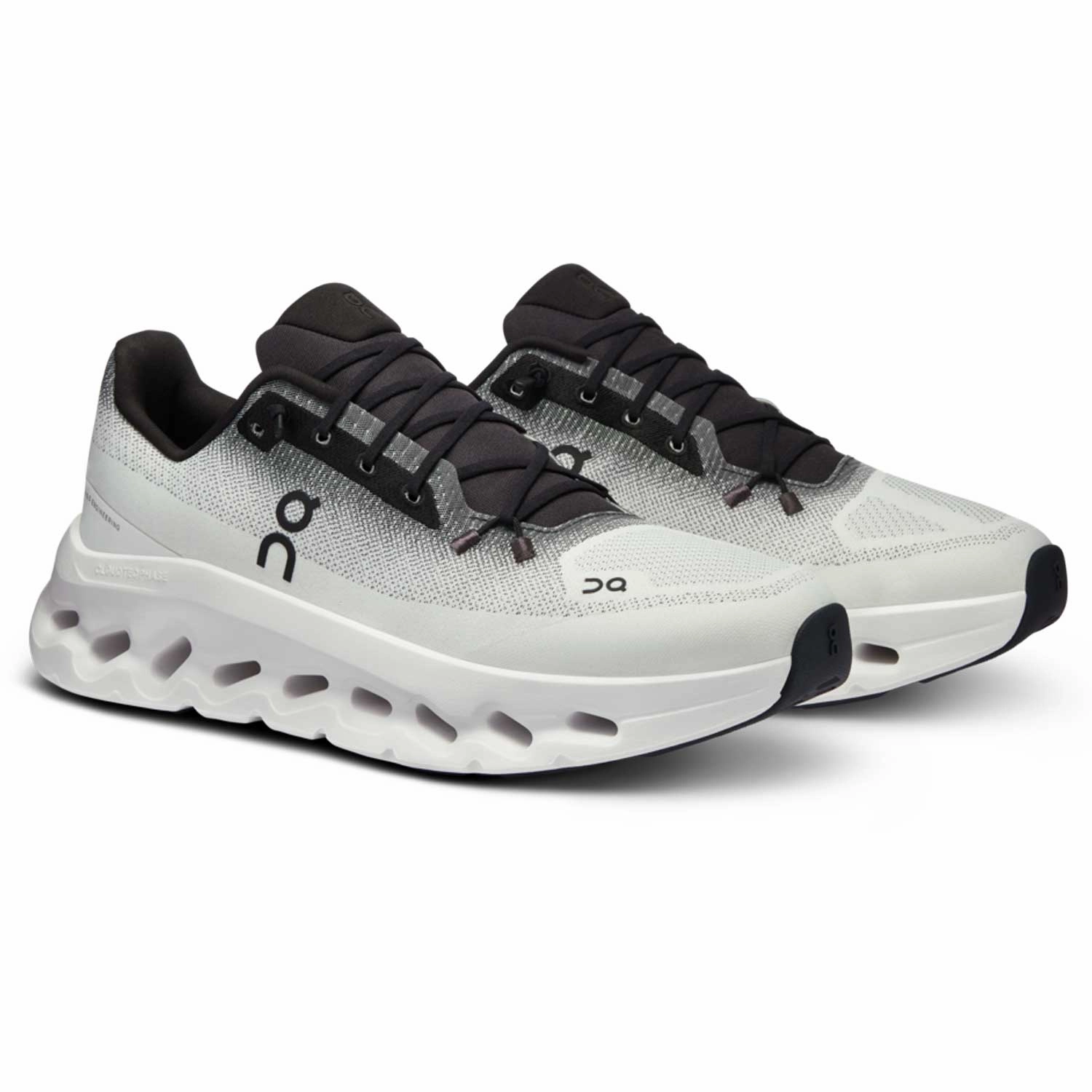 Woven Upper Technology Cloudtilt