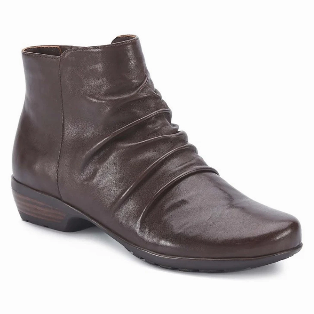 Turn Hike Ros Hommerson Esme Brown Napa Bootie (Women's)