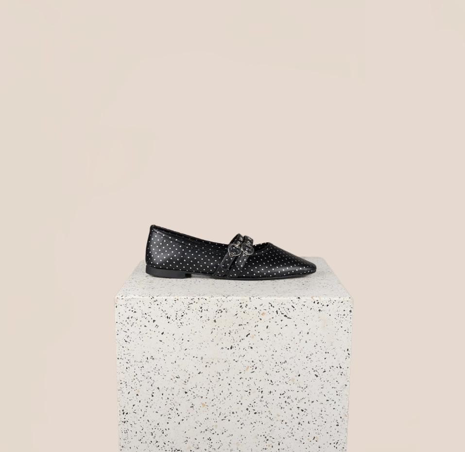 Celebrate Day Como 2 Buckle -Dotted Silver