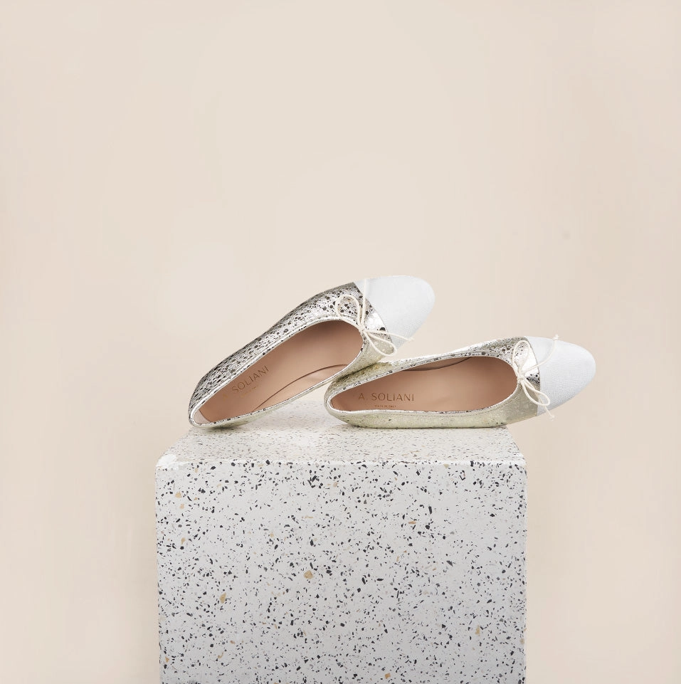 Como - Dotted Gold/White Pebble least stylish