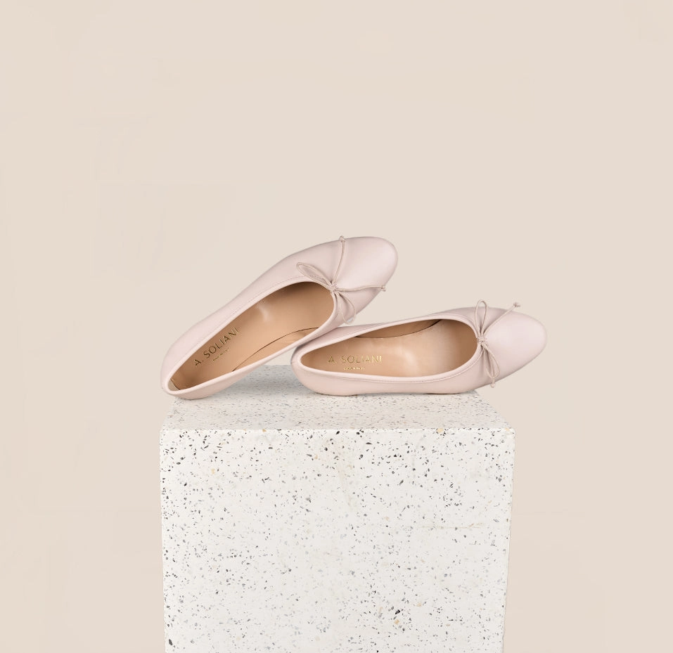 School Play Como - Rose Petal