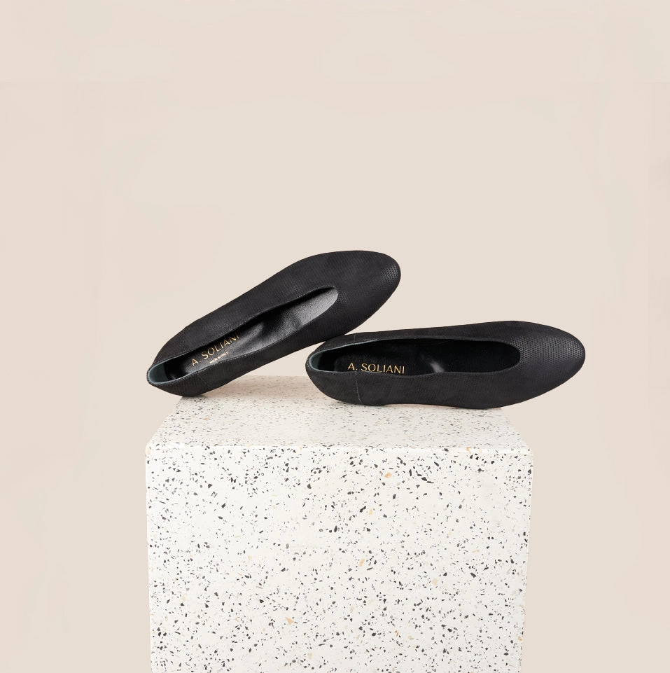 Scala - Black Diamond Durable flexibility Padded Design