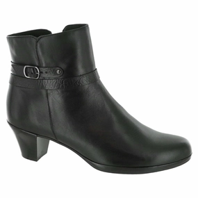Wild Jog Smart Look Munro Dylan Black Leather Boot (Women's)