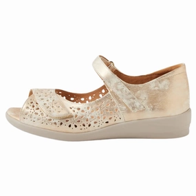 Versatile Outdoor Style Ergonomic Build Ziera Daffodil Smudge Metal Leather Sandal (Women's)