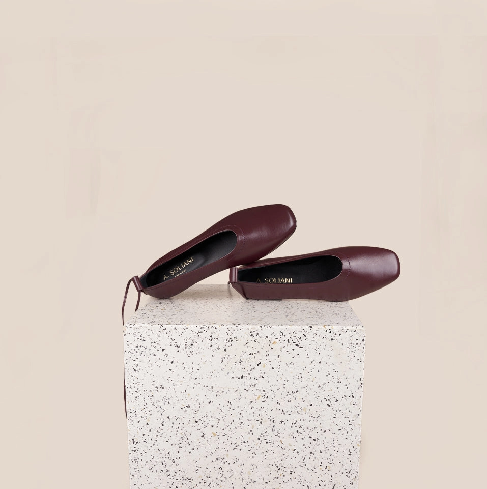 Imola - Wine Leather Quick-Dry Material