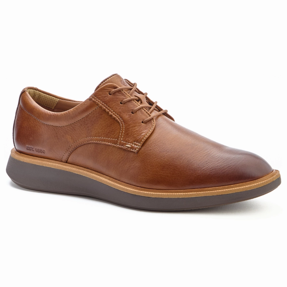 Johnston & Murphy XC  Parker Plain Toe Tan Waterproof Leather Shoe (Men's) Sleek Profile