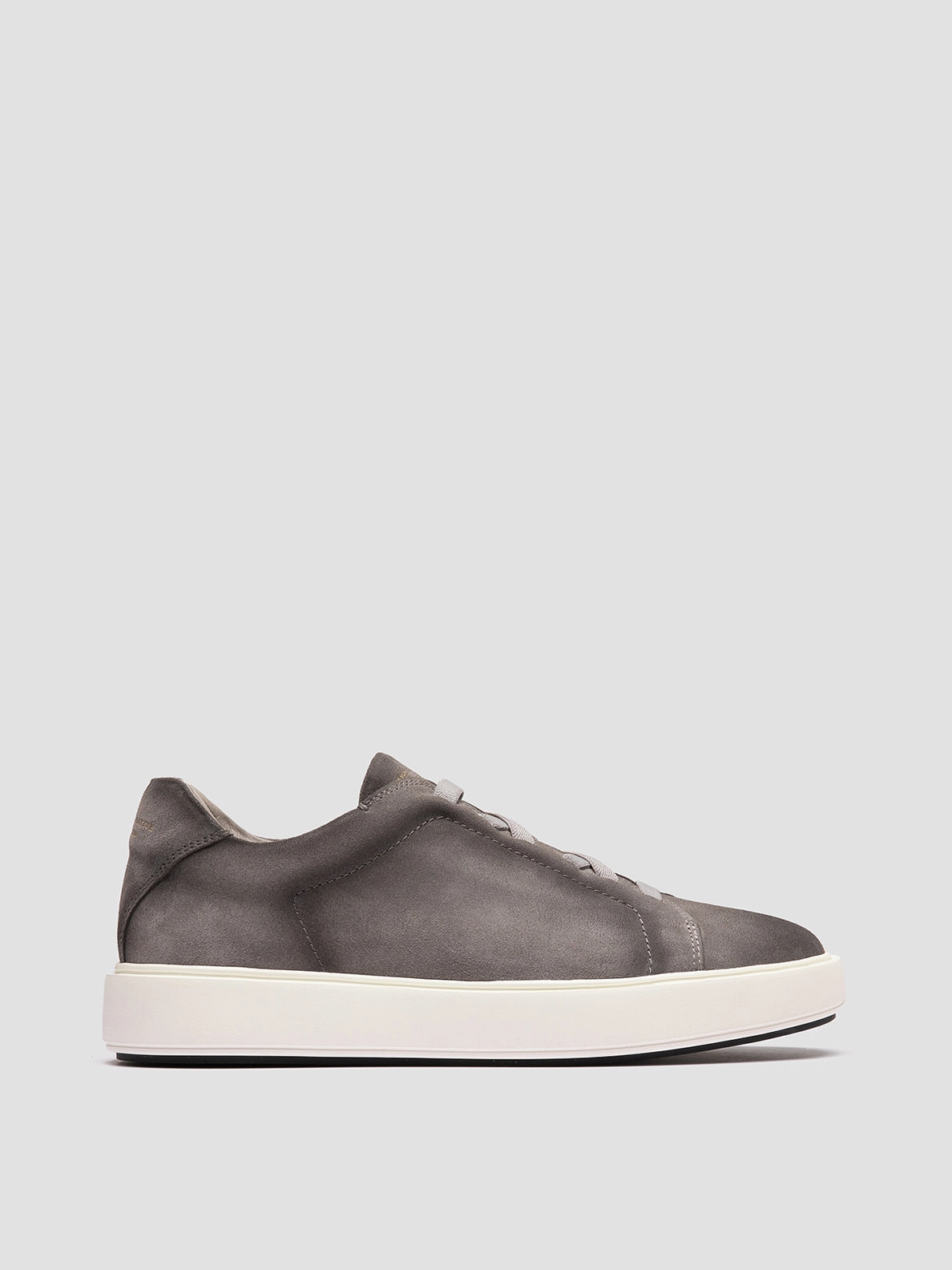 SLOUCH 001 - Grey Suede Sneakers Cushioning Layer snowboarders