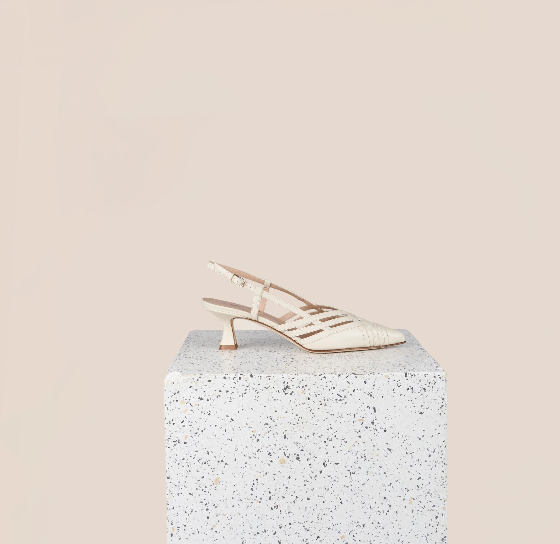 Classy Boots Fashion Forward Novara - Mystic White