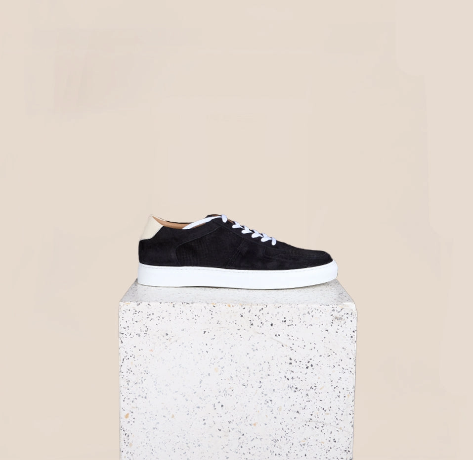 Antimicrobial Energy Returning Foam Palermo - Black Suede