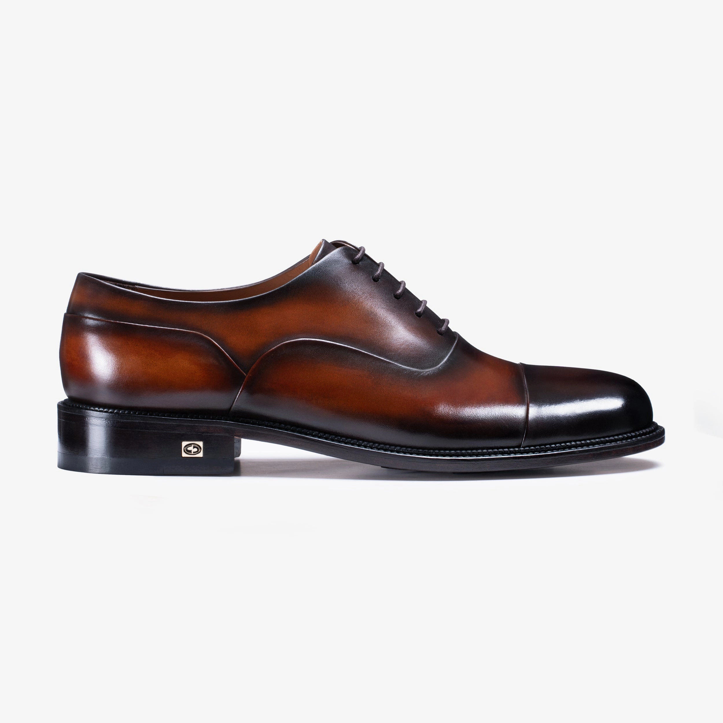 Cool Tone Rock-Resistant Men??s Brown Oxford with Glossy Cap Toe