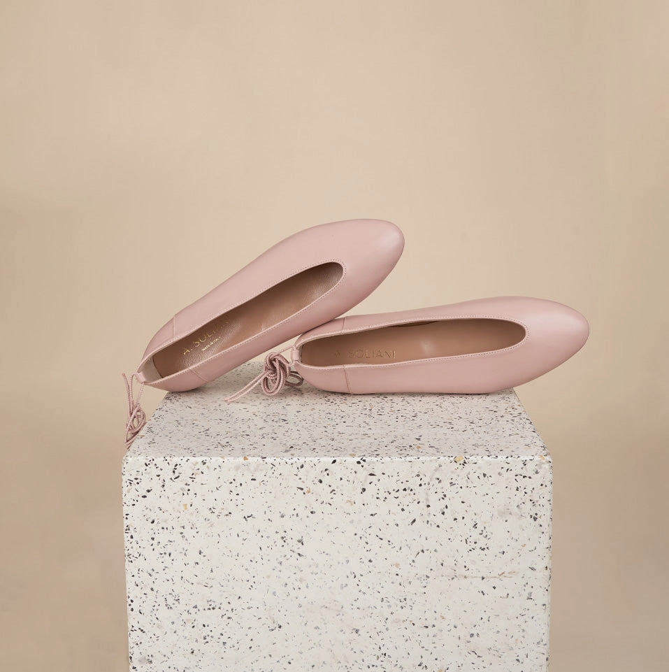 Scala - Blush (Removable Ties) Relaxed Walk Fashionable Touch