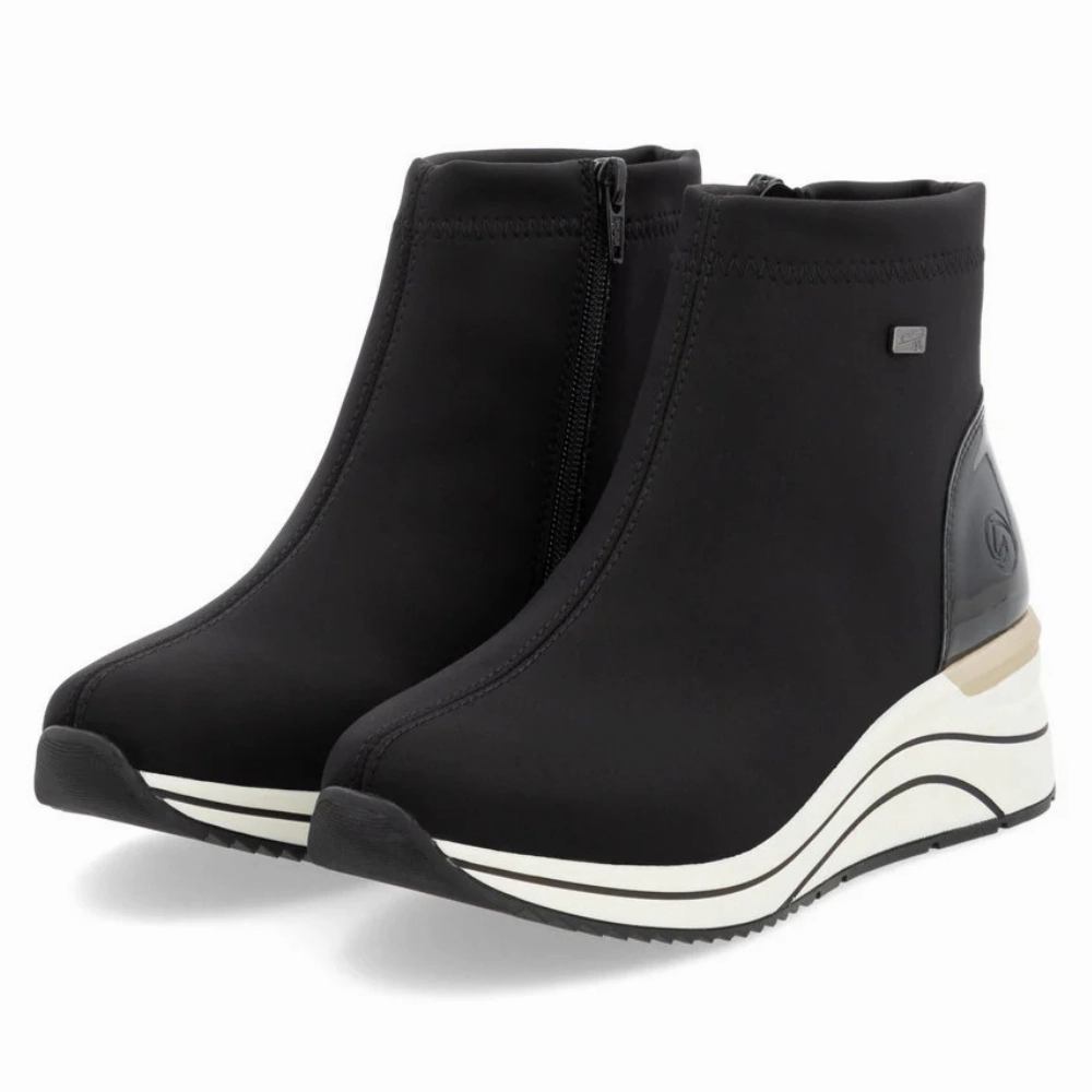 Remonte Eleni 73 Nero/Black Boot (Women's) Sport Look Night Pace