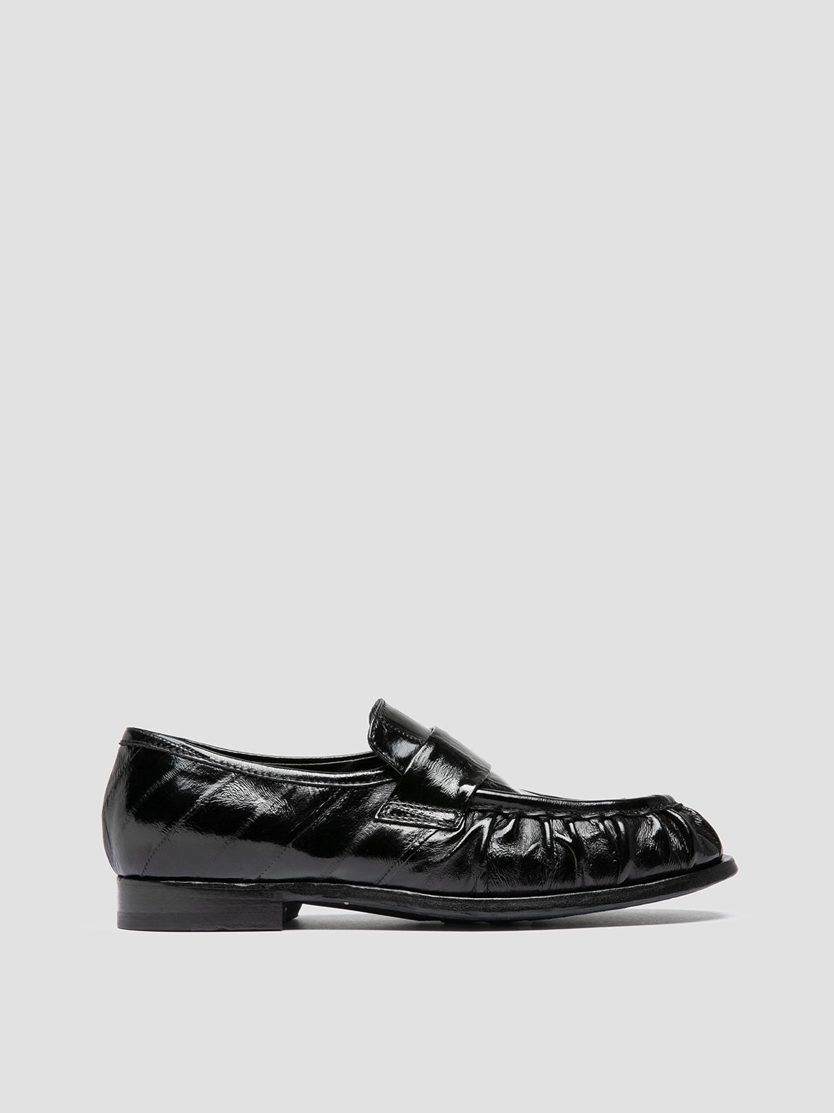 Office Look Hold Firm SOLITUDE 107 - Black Leather Penny Loafers