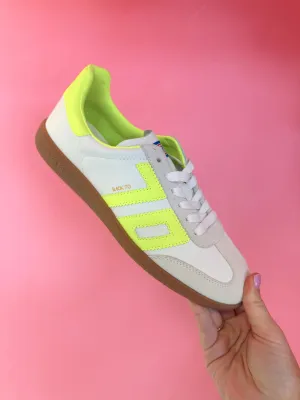 Cloud - Fluorescent Yellow Practical All-Day Wear Bold Pop