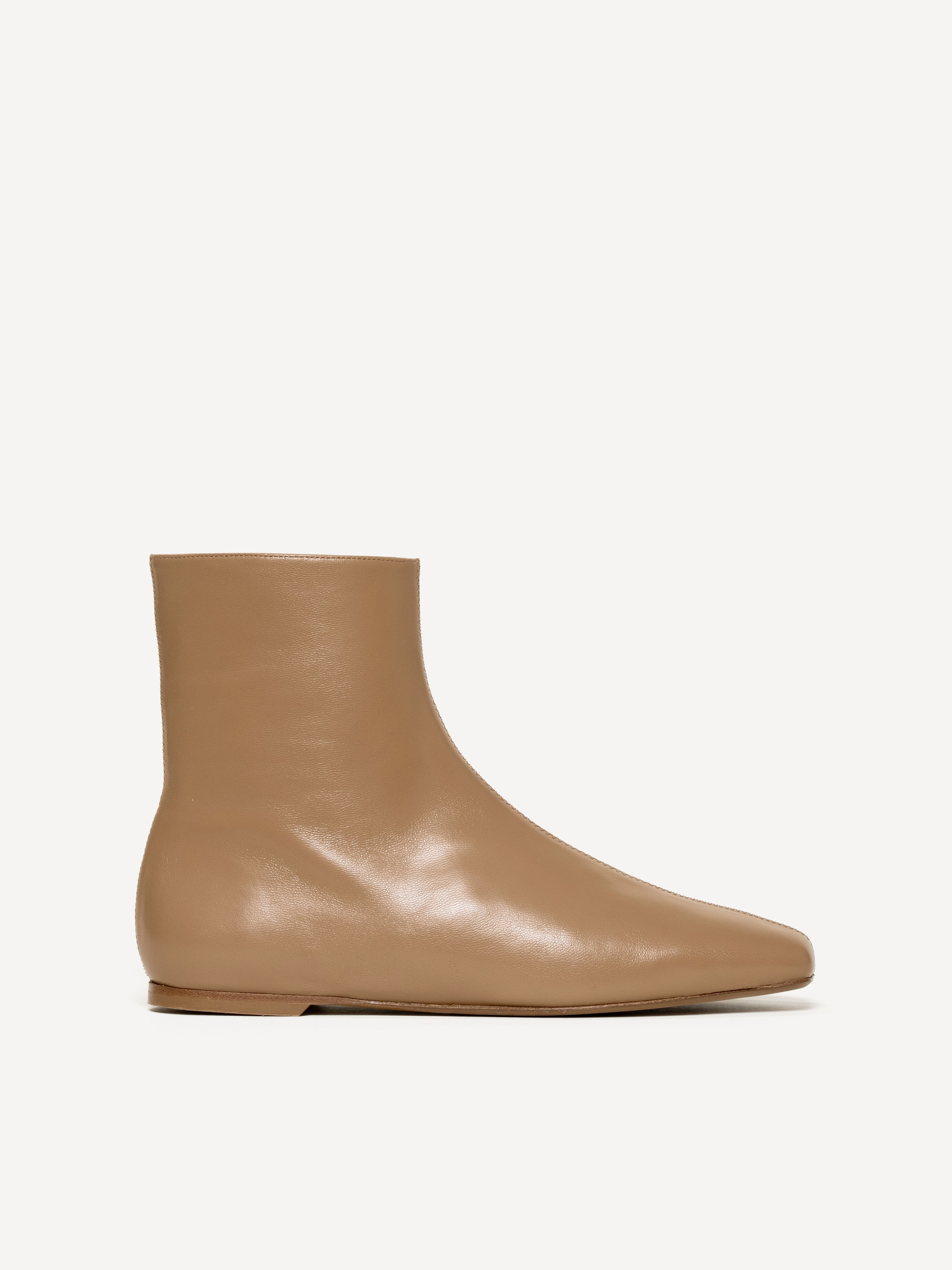 Zip Up The Una Bootie
