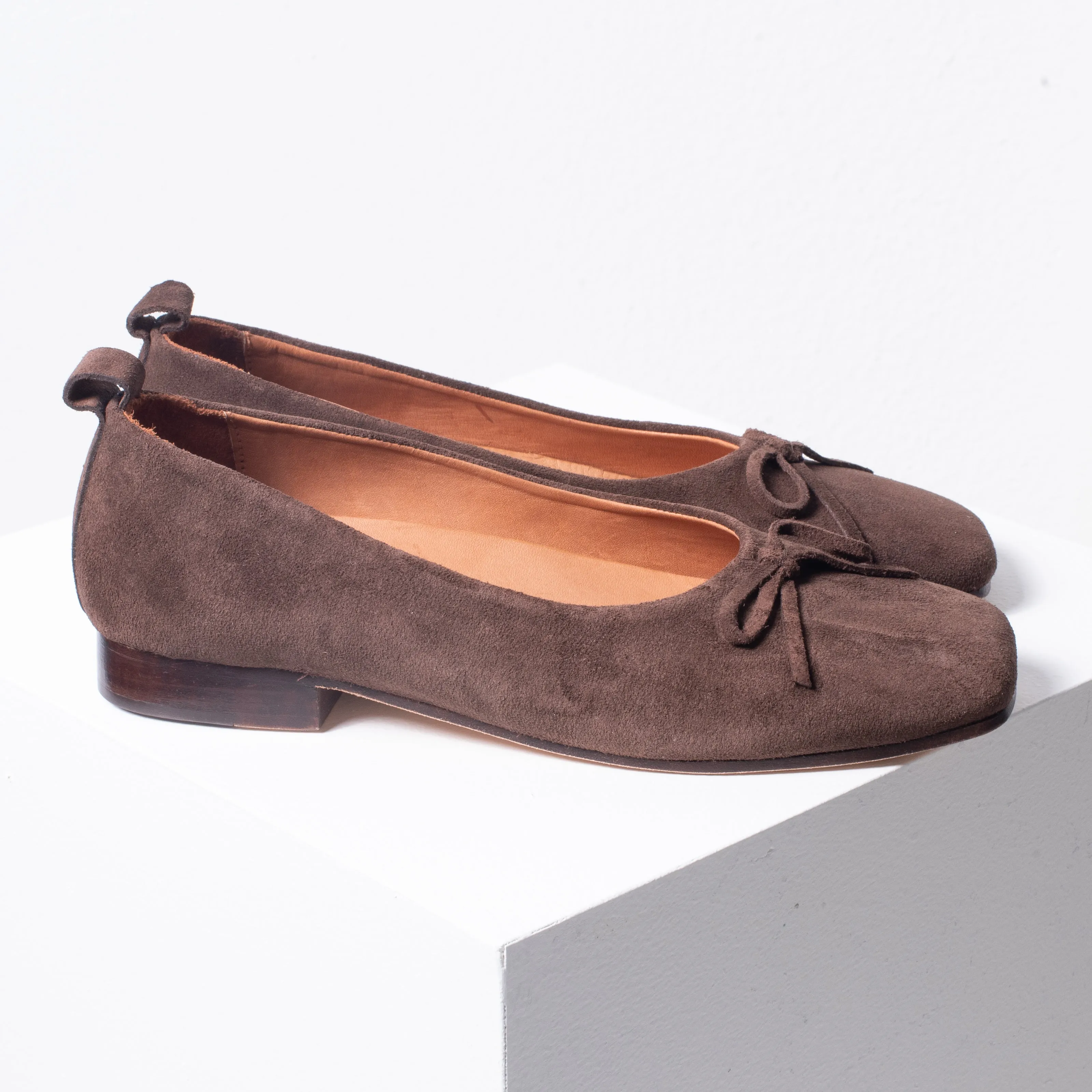 Bloom Path Either/Or "The Demi Ballet" (chocolate suede)