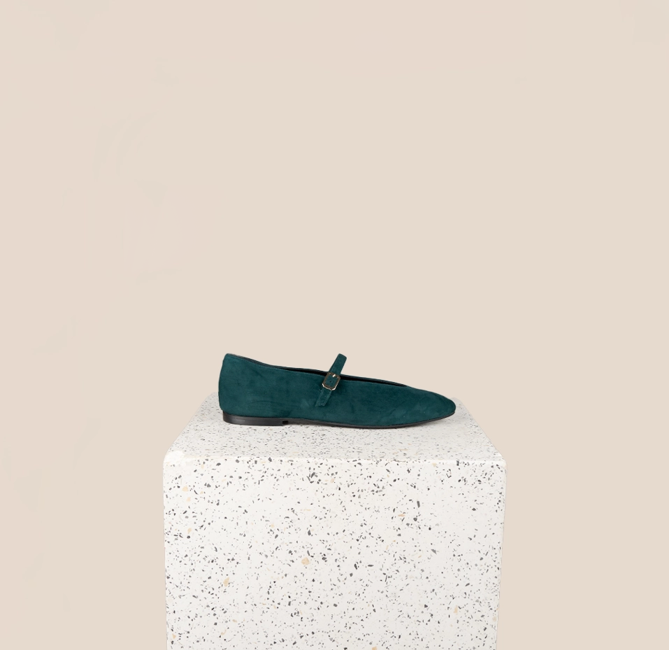 Beach Ready Urban View Bari - Bottle Suede