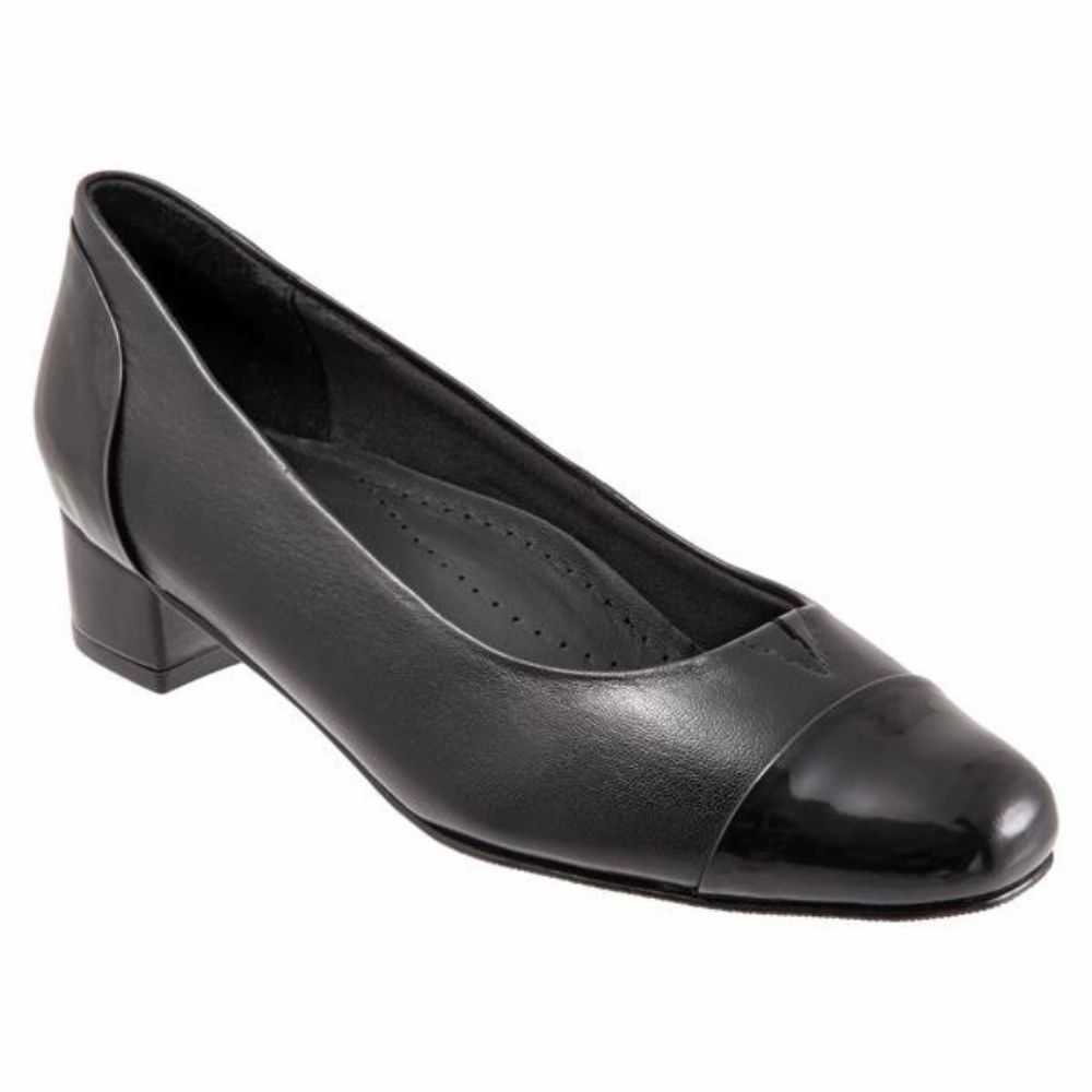 Trotters Daisy Black/Patent Leather Pump (Women's) Rooftop Spark Versatile Pair