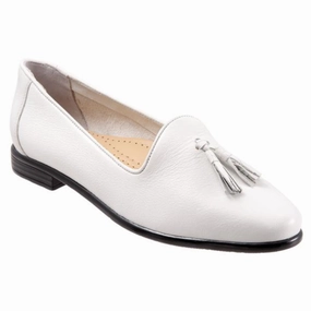 Trotters Liz Tassel White Leather Loafer (Women's) Air Step Street Breeze