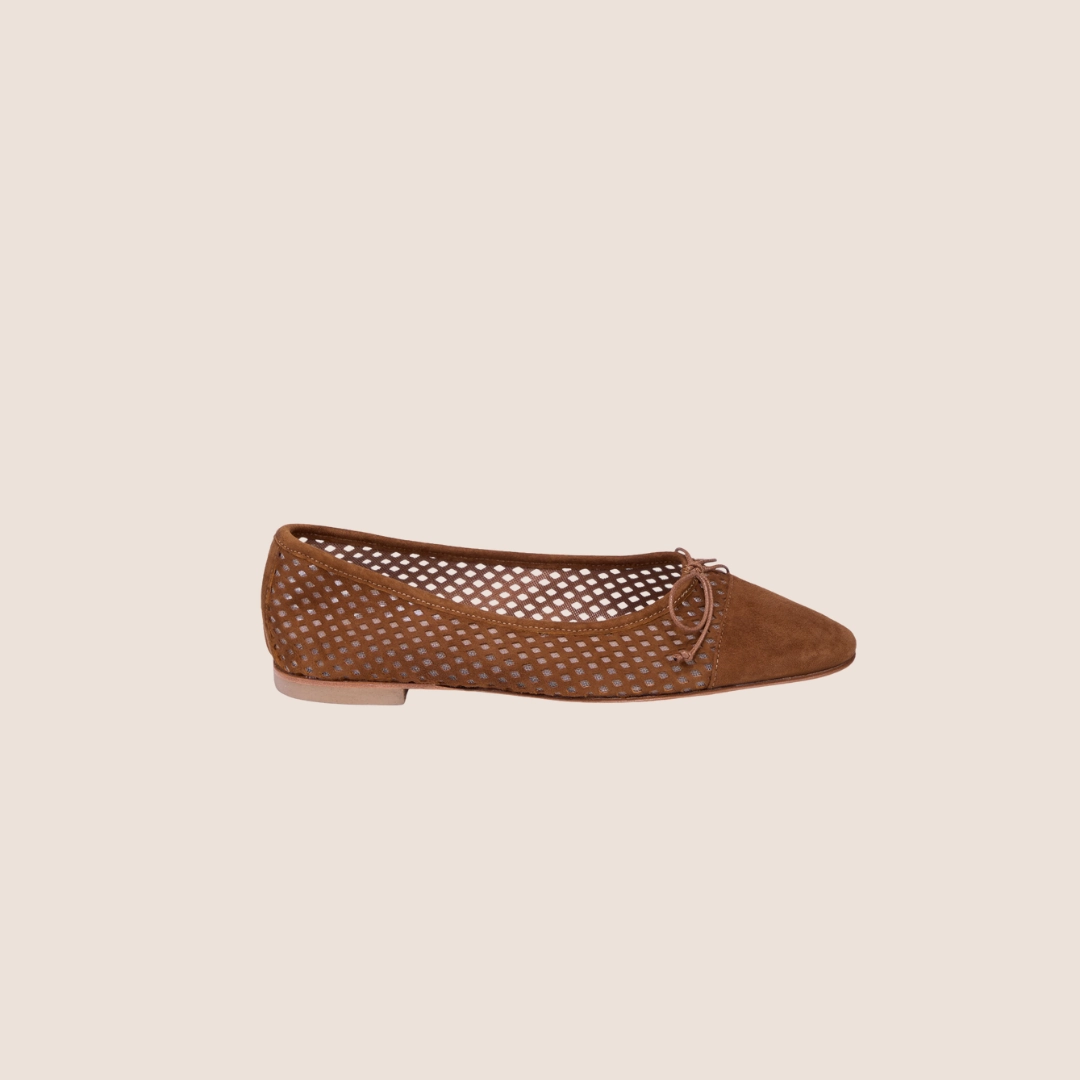 Como - Perforated Amaretto Suede Lightweight Step Cozy Sole