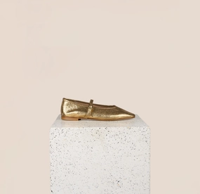 Cori - Crystal Market Lane