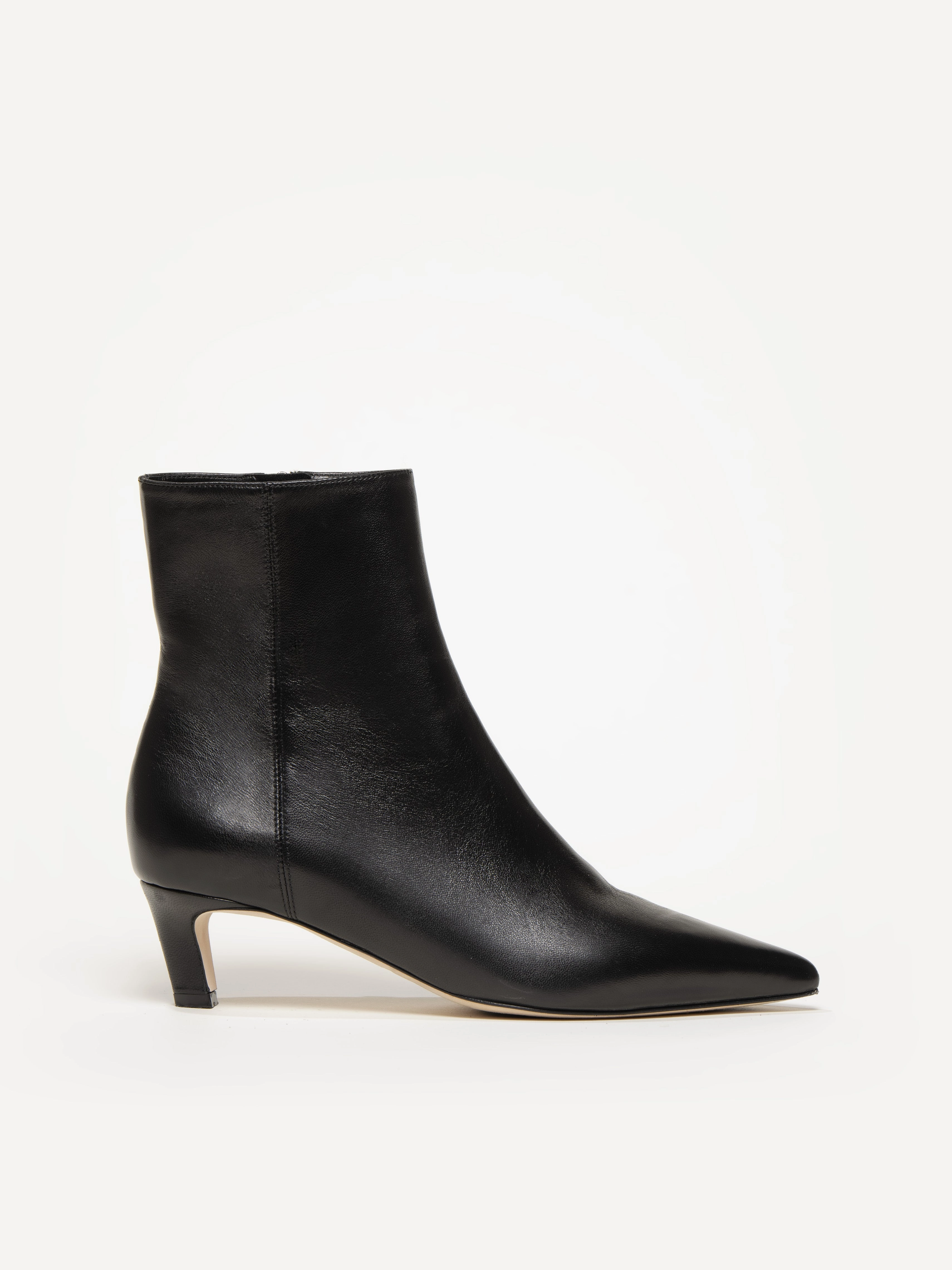 group walk All Day Beach Walk The Delfina