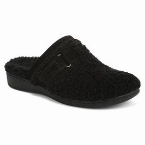 anatomical design medium fit Vionic Izzy Black Clog Slipper (Women's)