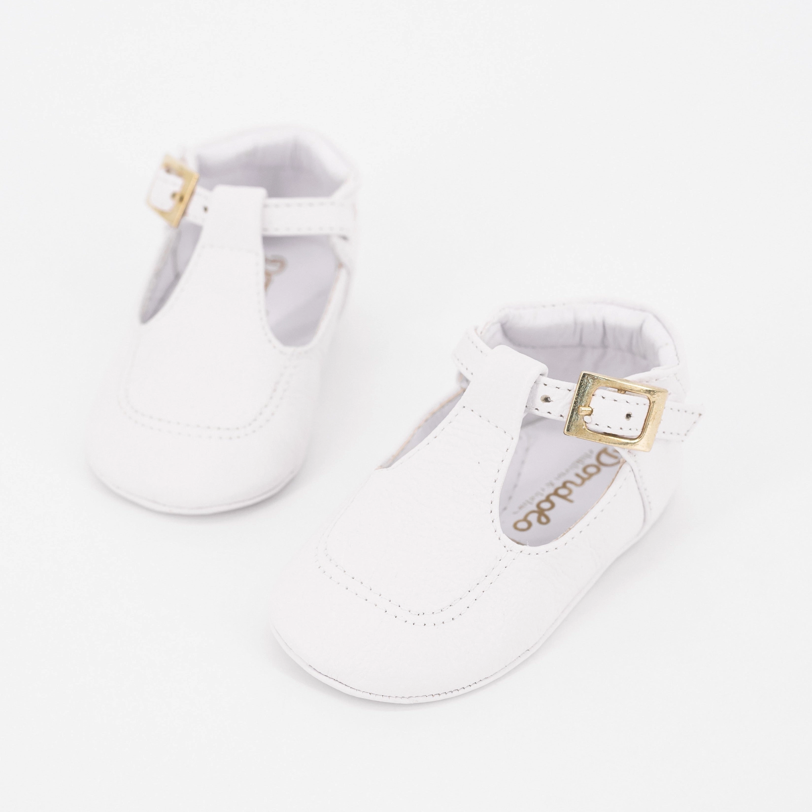 Balance Core Royal Mood Pebbled Leather Baby Shoe   Stitch - White