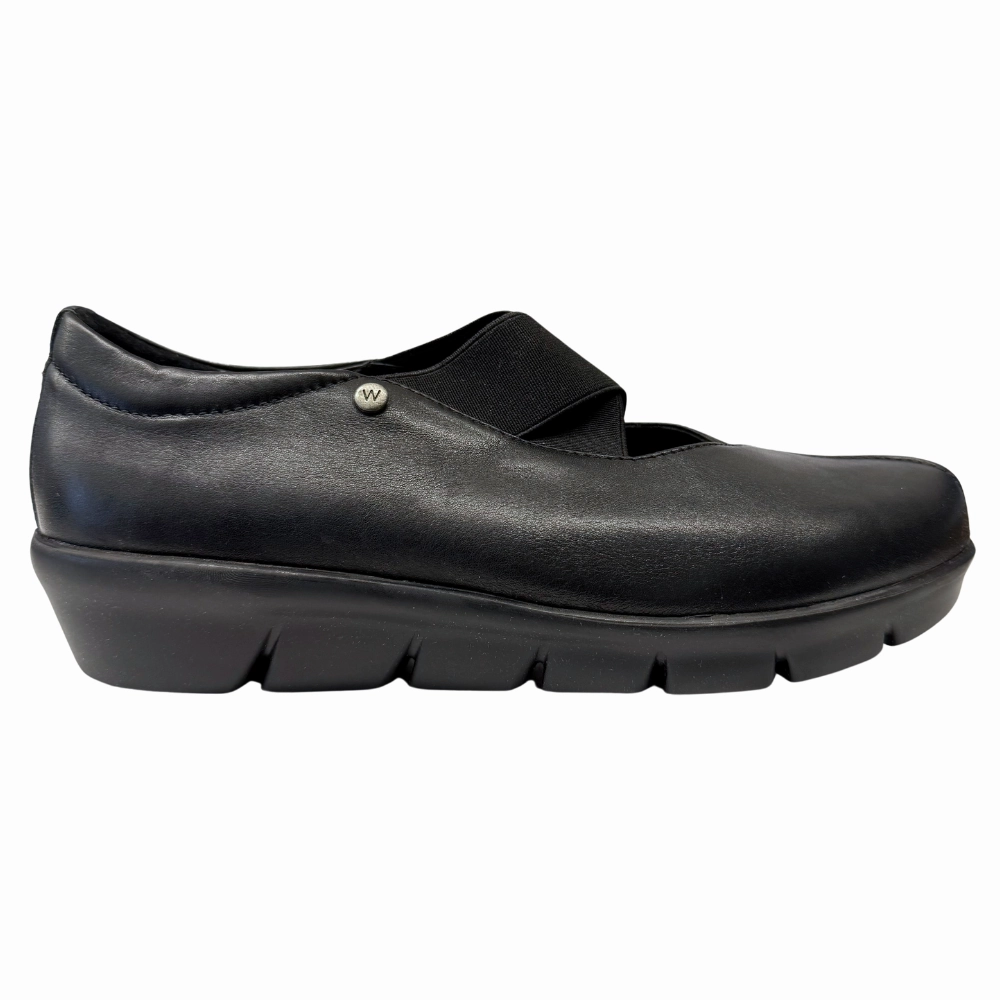 Comfort Linings Wolky Cursa Mighty Black Leather Shoe (Women's)