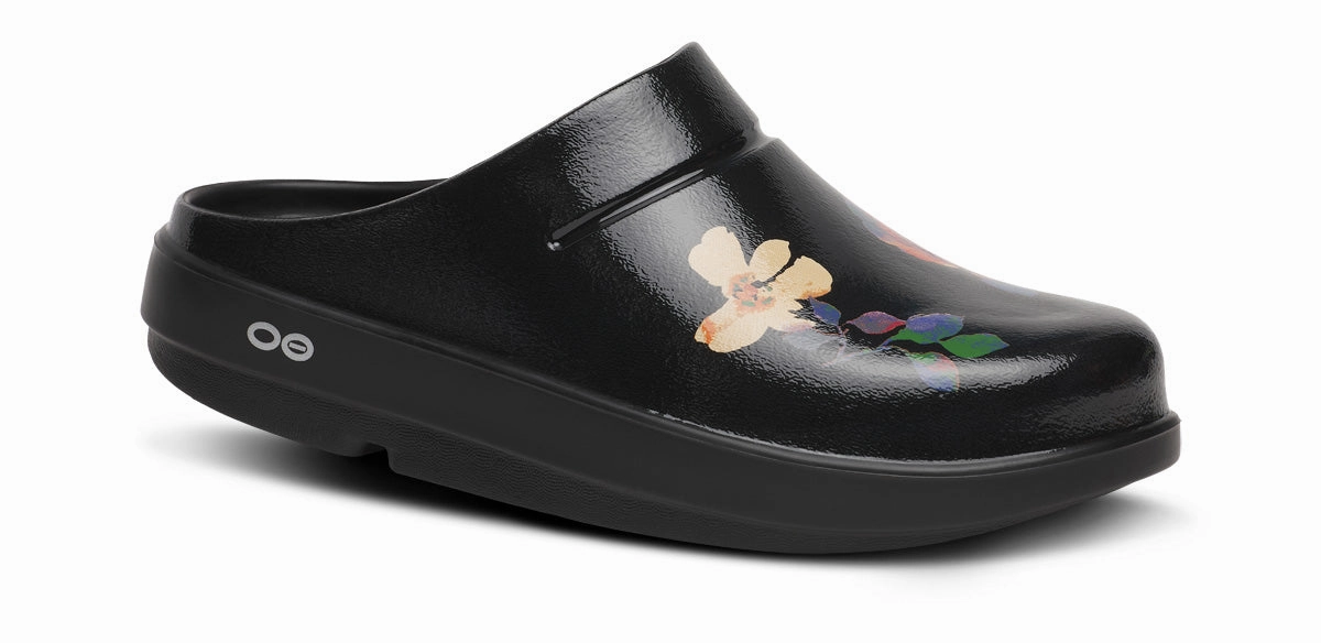 Walking Boat Walk Women's OOcloog Limited Edition Clog - Wild Flora